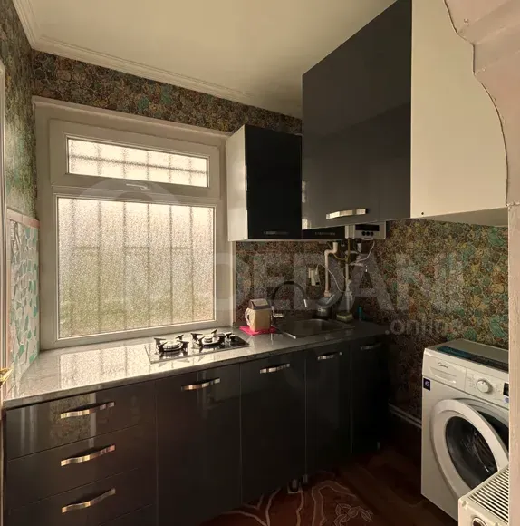 Сдам 2-комн. квартиру 50м² 1/1 эт. Тбилиси - изображение 2