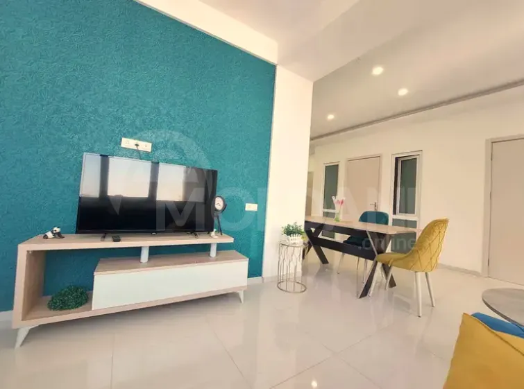 Apartments For Rent three-room 85м² 10/15 floor Tbilisi - photo 2