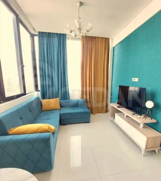 Apartments For Rent three-room 85м² 10/15 floor Tbilisi - photo 1