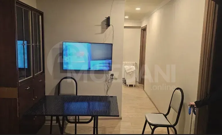 ქირავდება 3 ოთახიანი ბინა 70მ² 7/10 სართ თბილისი - photo 1