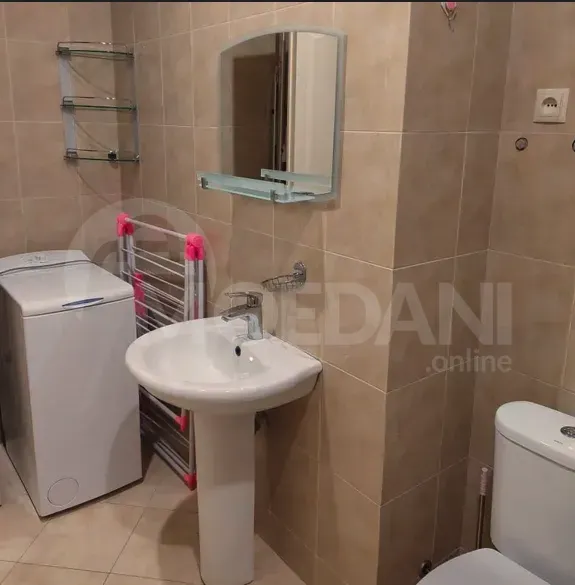 ქირავდება 2 ოთახიანი ბინა 80მ² 11/15 სართ თბილისი - photo 6