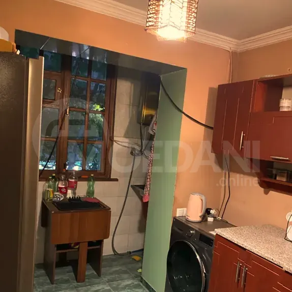 ქირავდება 2 ოთახიანი ბინა 41მ² 3/5 სართ თბილისი - photo 5