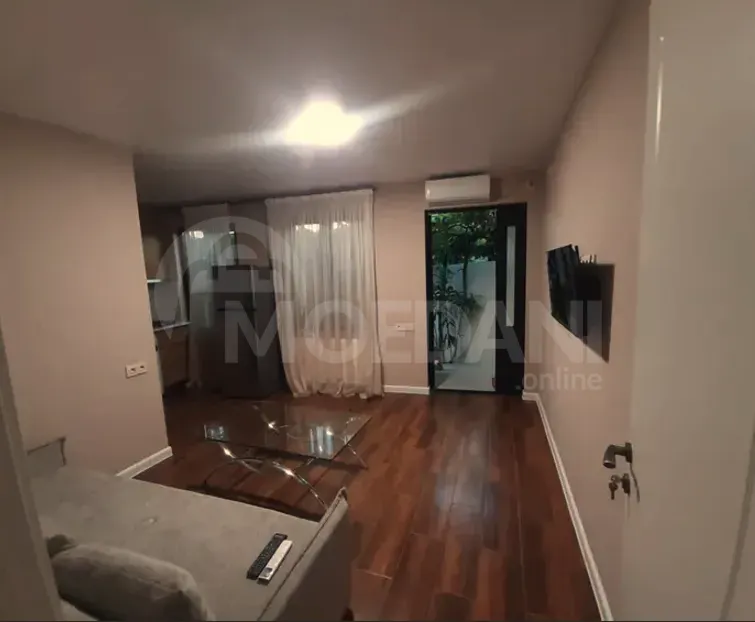 Сдам 2-комн. квартиру 50м² 1/1 эт. Тбилиси - изображение 1