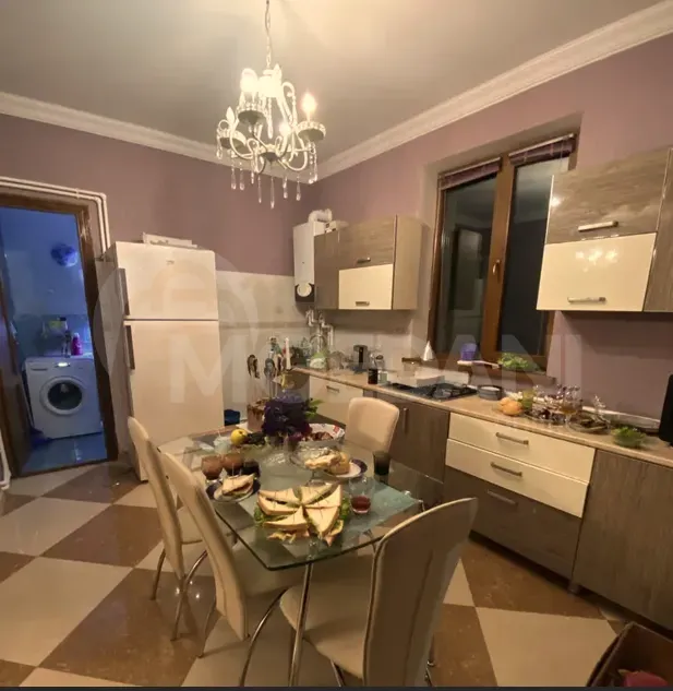 House for rent 200м² Tbilisi - photo 2