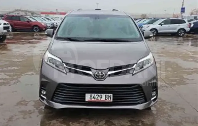 Toyota Sienna 2015 Tbilisi - photo 2