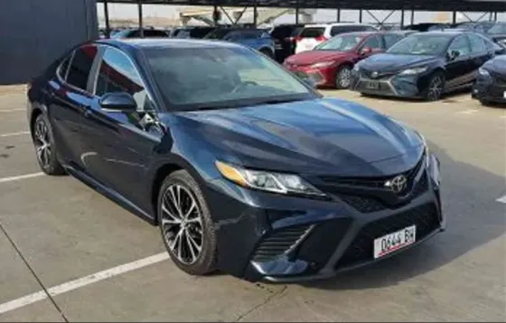 Toyota Camry 2018 Tbilisi