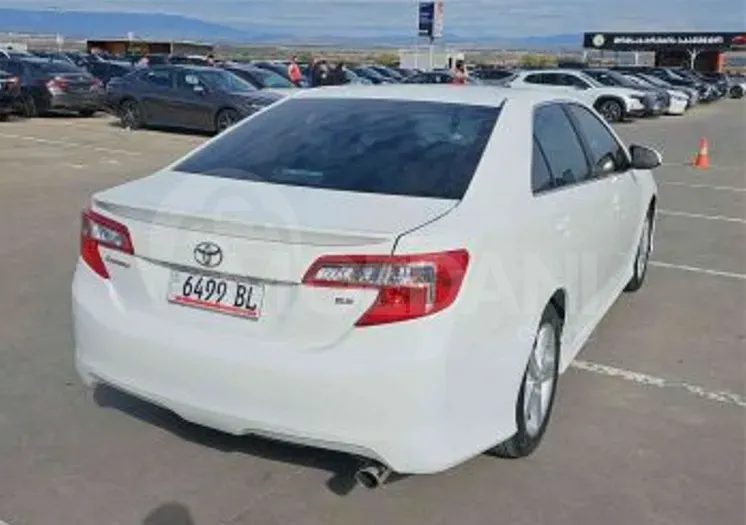 Toyota Camry 2.5L 2014 Тбилиси - изображение 4
