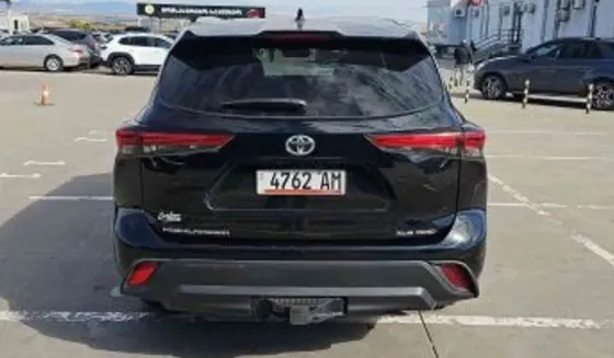 Toyota Highlander 2022 Tbilisi