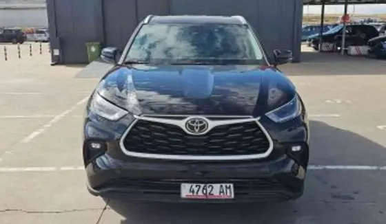 Toyota Highlander 2022 Tbilisi