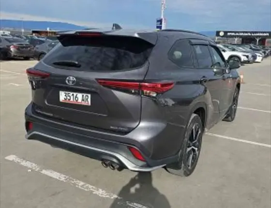 Toyota Highlander 2021 Tbilisi