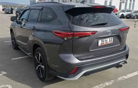 Toyota Highlander 2021 Tbilisi