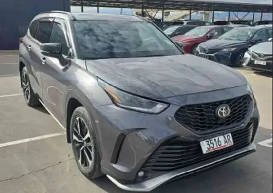 Toyota Highlander 2021 Tbilisi