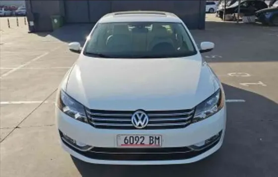 Volkswagen Passat 1.8 2015 თბილისი