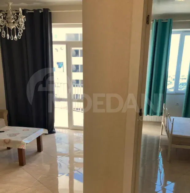 ქირავდება 2 ოთახიანი ბინა 55მ² 10/15 სართ თბილისი - photo 3