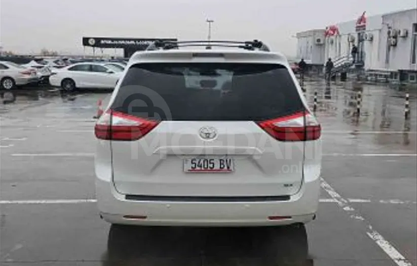 Toyota Sienna 3.5L 2015 Тбилиси - изображение 7