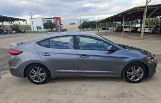 Hyundai Elantra 2018 თბილისი