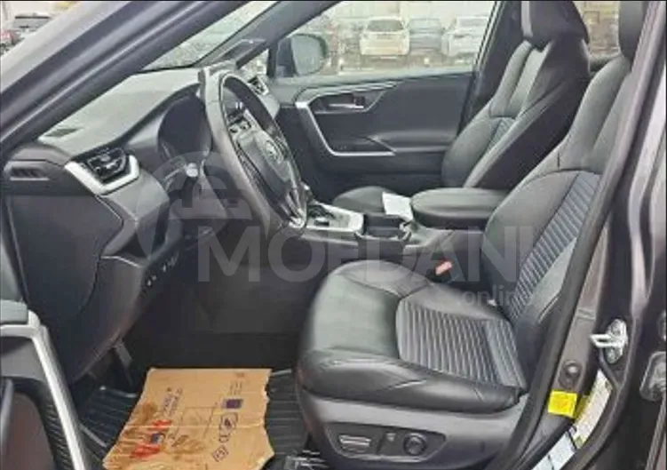 Toyota RAV4 2.5L 2021 Тбилиси - изображение 4
