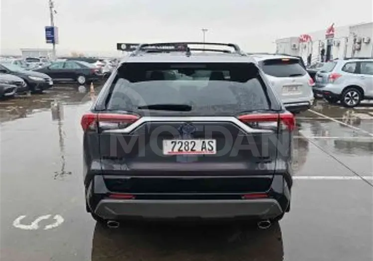 Toyota RAV4 2.5L 2021 Тбилиси - изображение 7