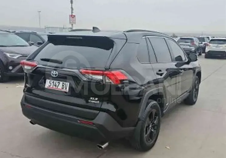 Toyota RAV4 2.5L 2020 Тбилиси - изображение 6