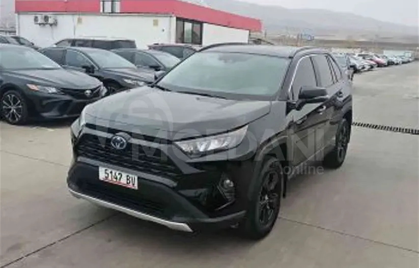 Toyota RAV4 2.5L 2020 Тбилиси - изображение 1