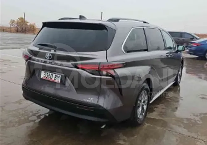 Toyota Sienna 2021 Тбилиси - изображение 3