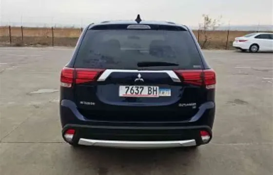 Mitsubishi Outlander 2017 თბილისი