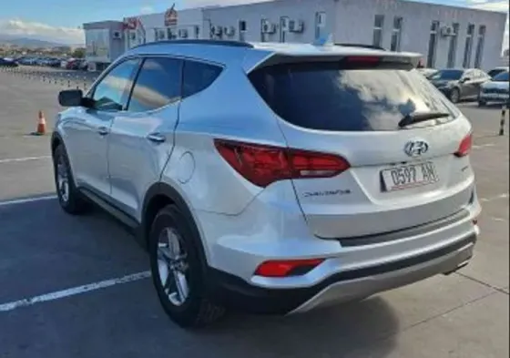 Hyundai Santa Fe 2017 თბილისი