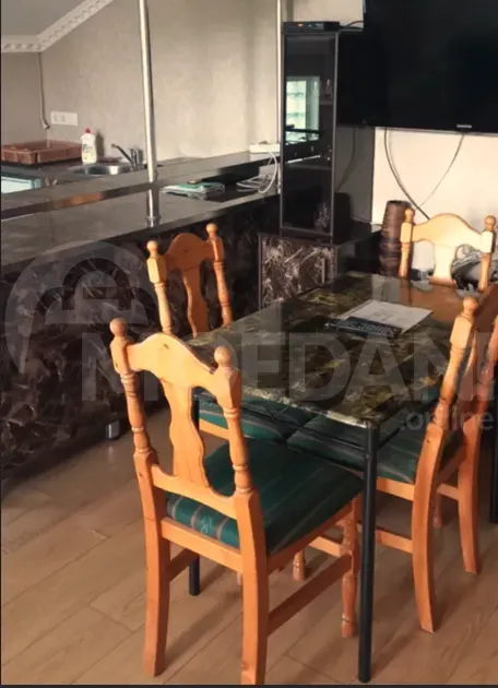 Сдам 3-комн. квартиру 100м² 2/2 эт. Тбилиси - изображение 4