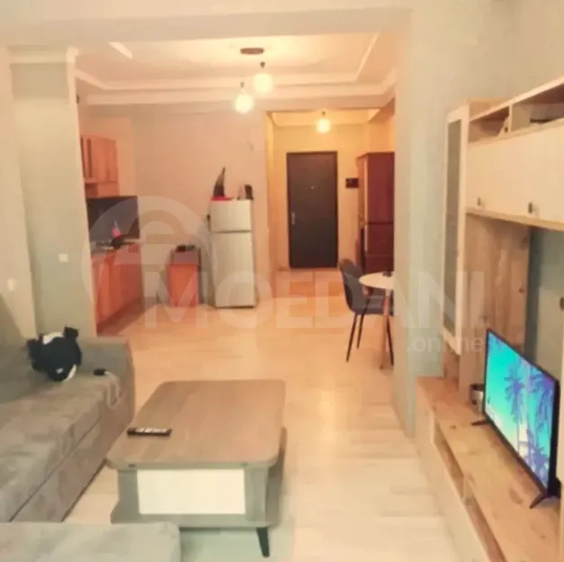 ქირავდება 2 ოთახიანი ბინა 60მ² 15/22 სართ თბილისი - photo 2