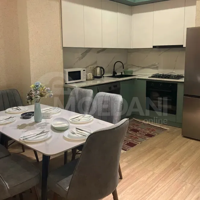 ქირავდება 2 ოთახიანი ბინა 60მ² 11/15 სართ თბილისი - photo 3