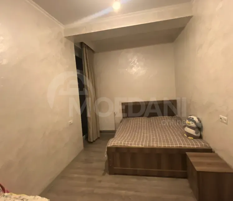 ქირავდება 3 ოთახიანი ბინა 90მ² 16/16 სართ თბილისი - photo 8