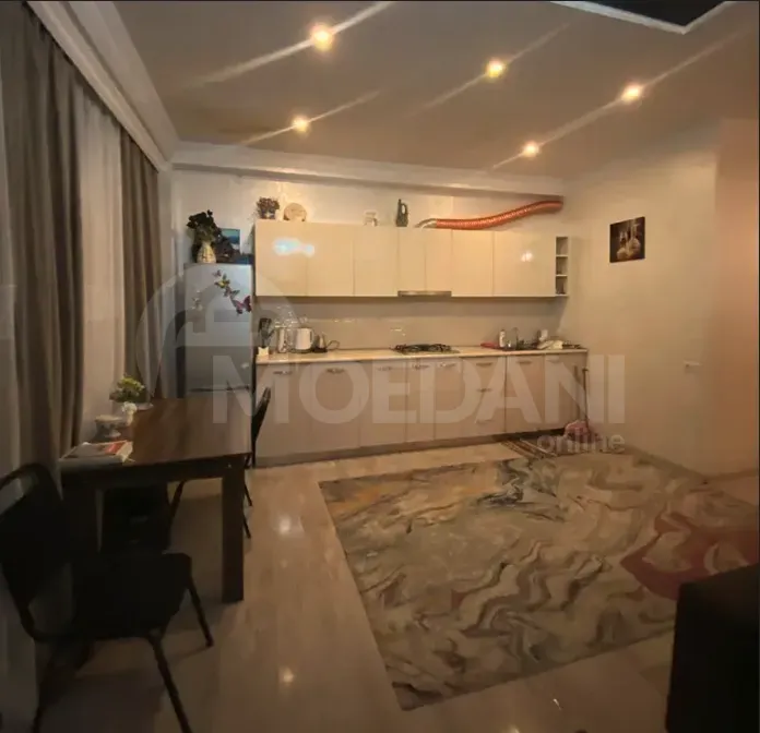 ქირავდება 3 ოთახიანი ბინა 90მ² 16/16 სართ თბილისი - photo 2