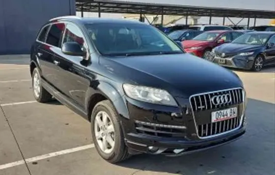 Audi Q7 2015 თბილისი