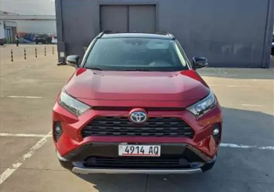 Toyota Rav4 2019 Тбилиси