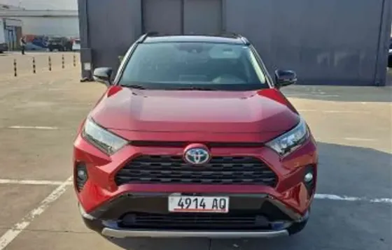 Toyota Rav4 2019 Тбилиси