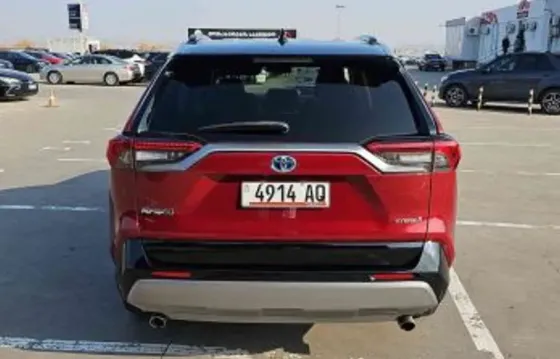 Toyota Rav4 2019 Тбилиси