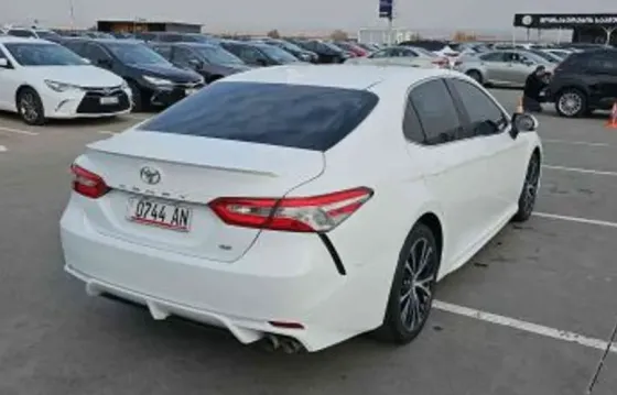 Toyota Camry 2020 Тбилиси