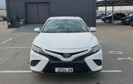 Toyota Camry 2020 Тбилиси