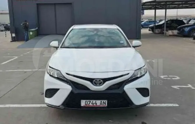 Toyota Camry 2020 Тбилиси - изображение 1