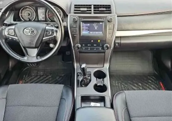 Toyota Camry 2016 Тбилиси