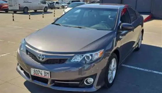 Toyota Camry 2014 Тбилиси