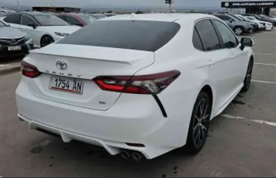 Toyota Camry 2022 Тбилиси