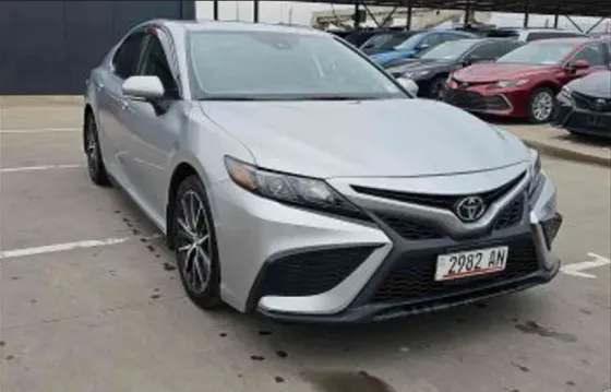 Toyota Camry 2022 Тбилиси