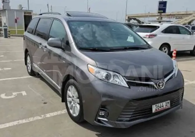 Toyota Sienna 2017 Тбилиси - изображение 5