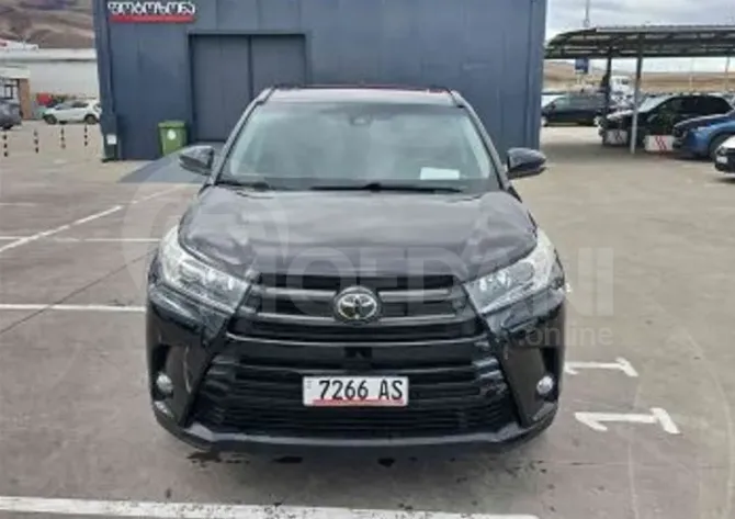 Toyota Highlander 2018 Тбилиси - изображение 1