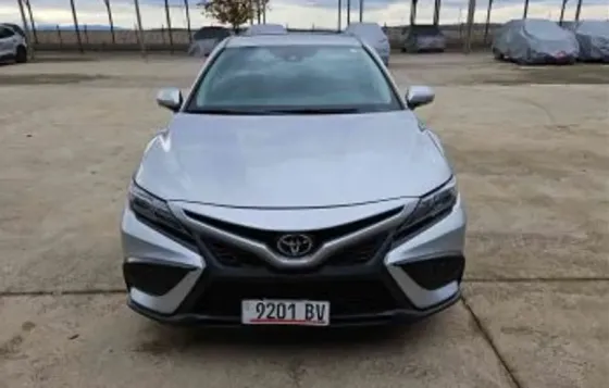 Toyota Camry 2023 Тбилиси