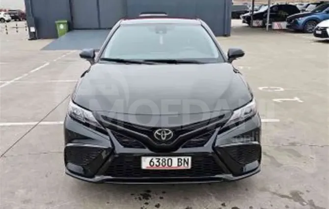 Toyota Camry 2023 Тбилиси - изображение 1