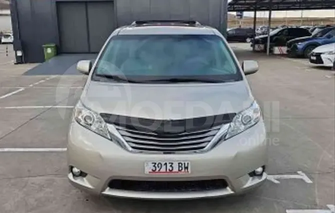 Toyota Sienna 2015 Тбилиси - изображение 1