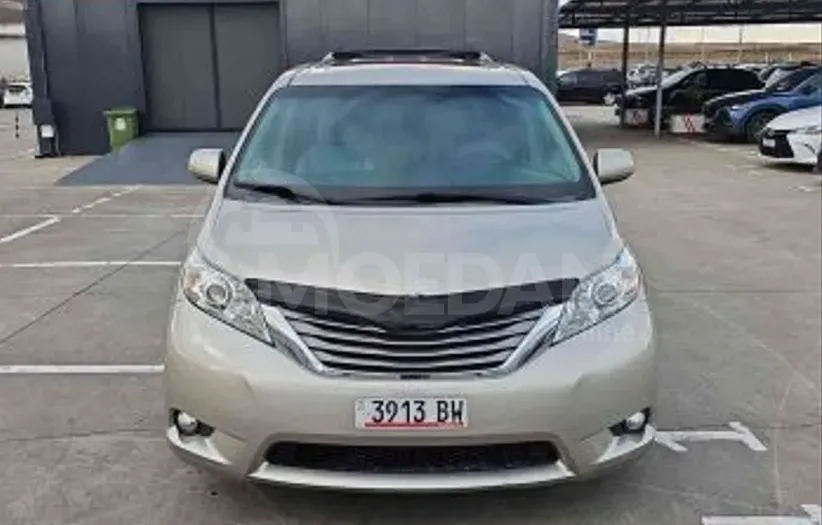 Toyota Sienna 3.5L 2015 თბილისი - photo 1