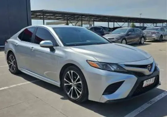 Toyota Camry 2019 Tbilisi